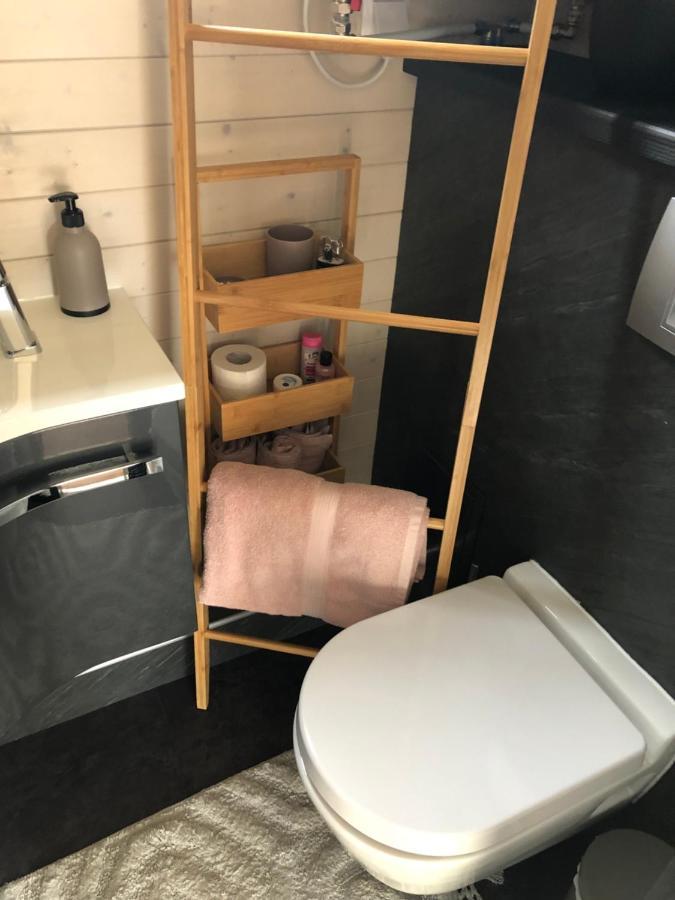 Tinyhouse -Reset Im Vilstal -Zurueck Zum Ursprung Leilighet Aldersbach Eksteriør bilde