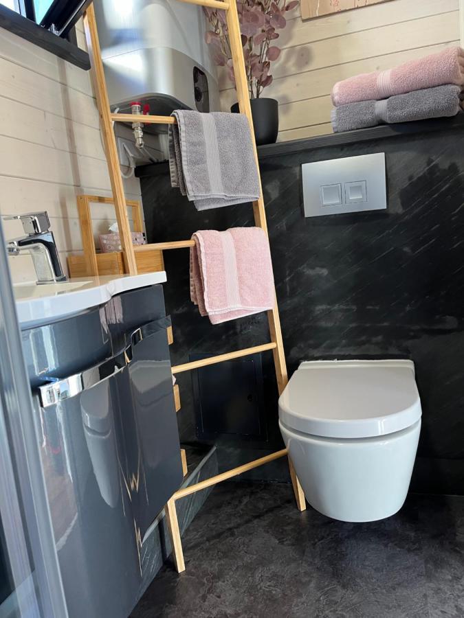 Tinyhouse -Reset Im Vilstal -Zurueck Zum Ursprung Leilighet Aldersbach Eksteriør bilde